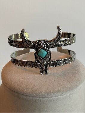 Turquoise Stone Bull Skull Double Cuff Bracelet